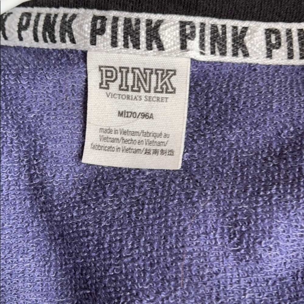 Pink - Picture 4 of 4